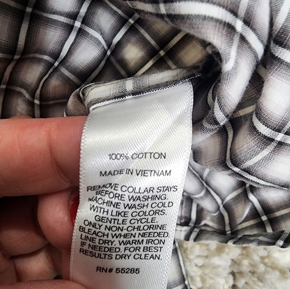 Express Modern Fit Plaid Button Down Shirt Size Large - Picture 8 of 8